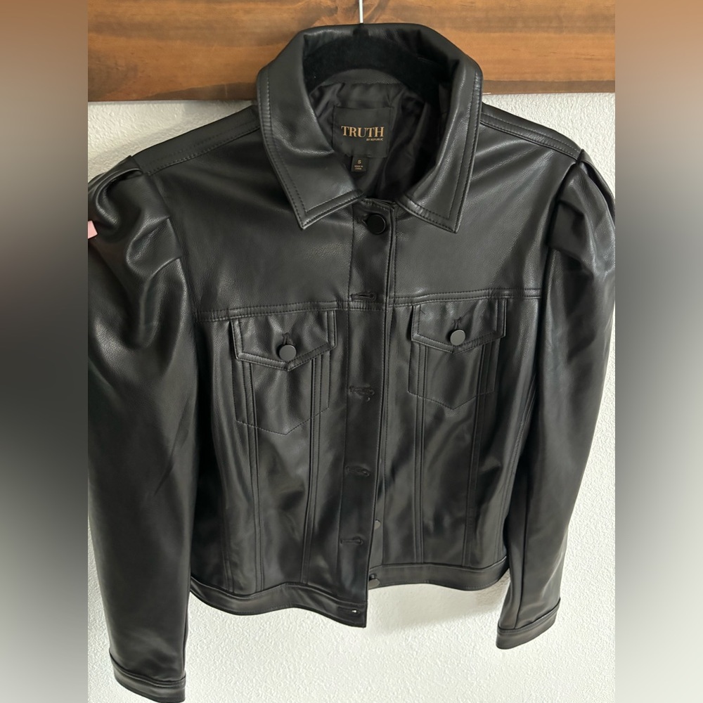 Truth faux leather jacket in black